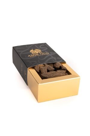 Kalimantan Oud Wood Bakhoor (1 oz)